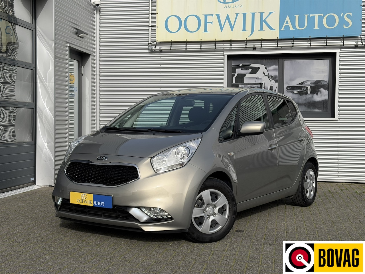 Kia Venga - 1.4 CVVT DynamicLine Clima Navi Camera Slechts 19.444 km - AutoWereld.nl