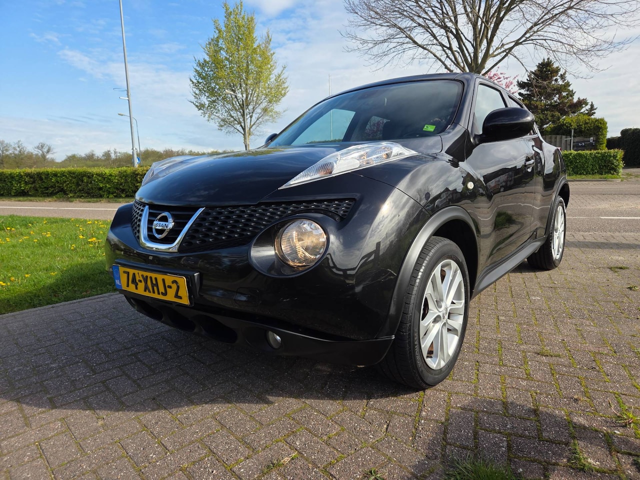 NISSAN JUKE