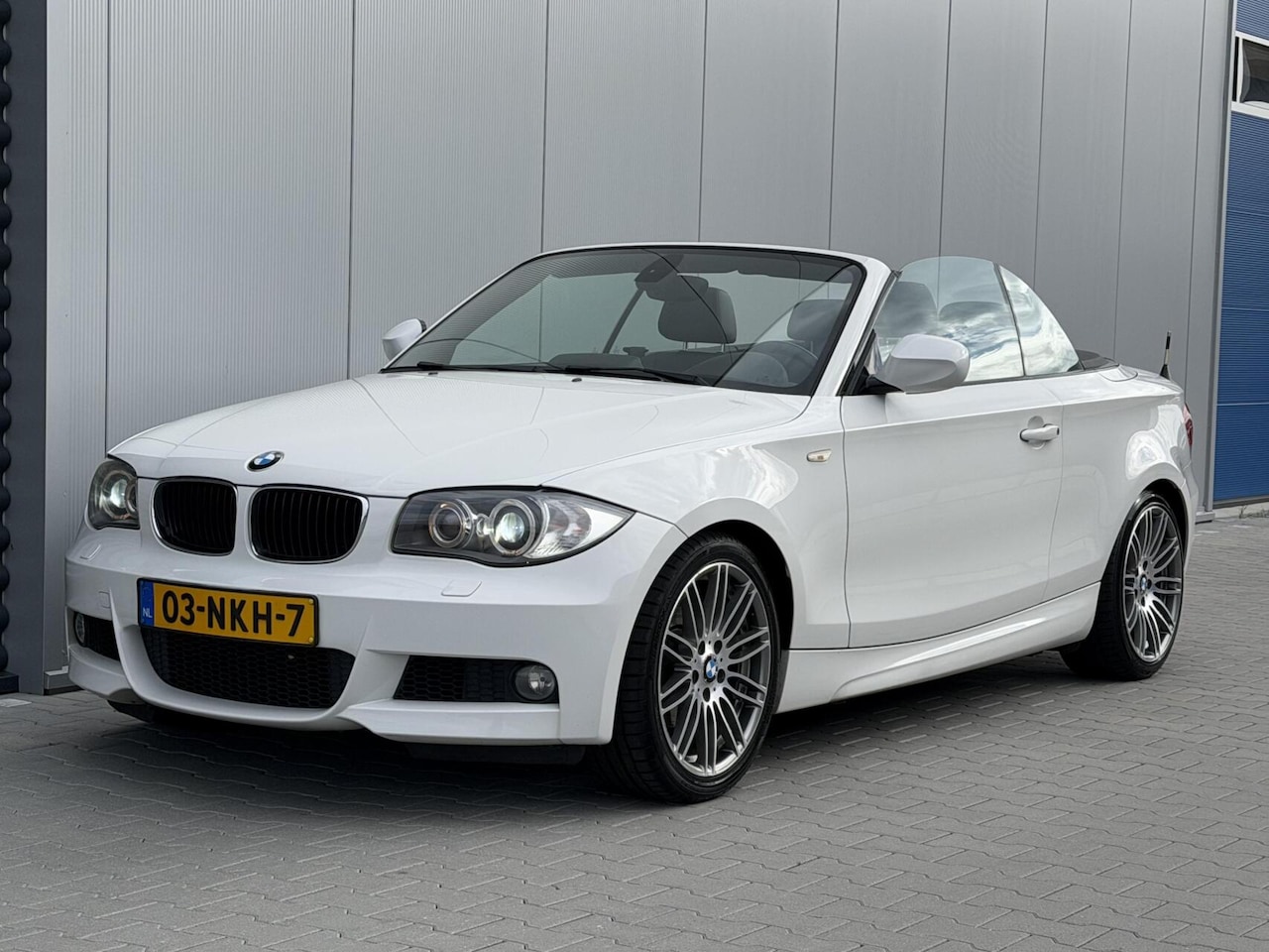 BMW 1-serie Cabrio - 118i Automaat | M pakket | Xenon | Navi - AutoWereld.nl