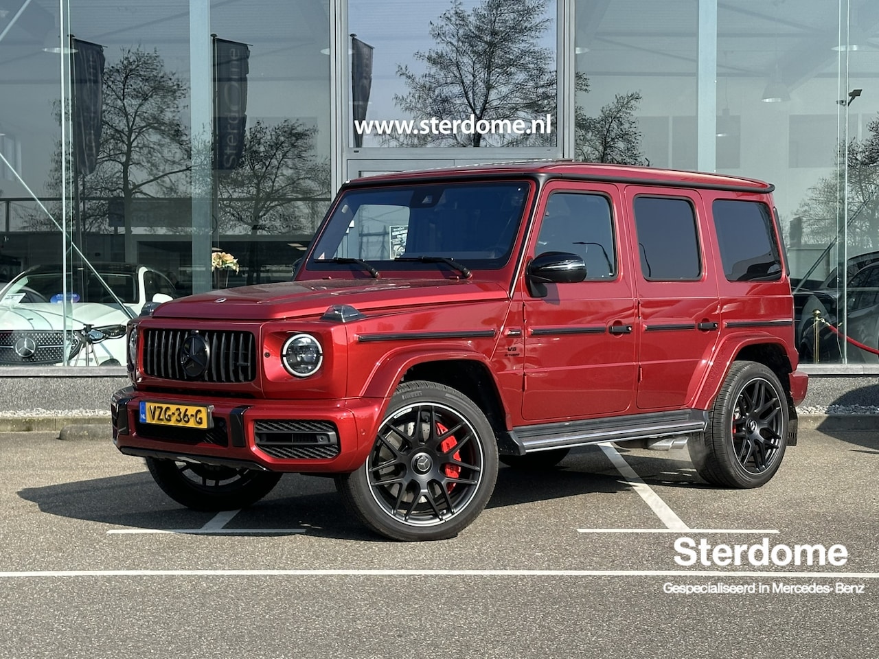 Mercedes-Benz G-klasse - AMG 63 l 585 Pk V8 l Rijassistentiepakket l Manufaktur l Burmester l 360* camera l Schuif- - AutoWereld.nl