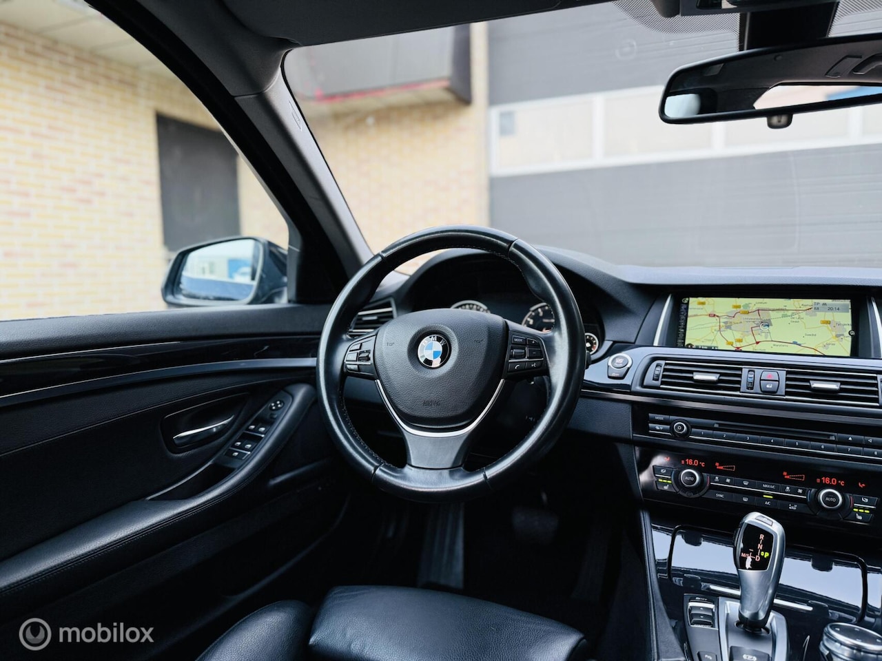 BMW 5-serie Touring - 520i High Executive|Auto|LCI|NAP|2014 - AutoWereld.nl