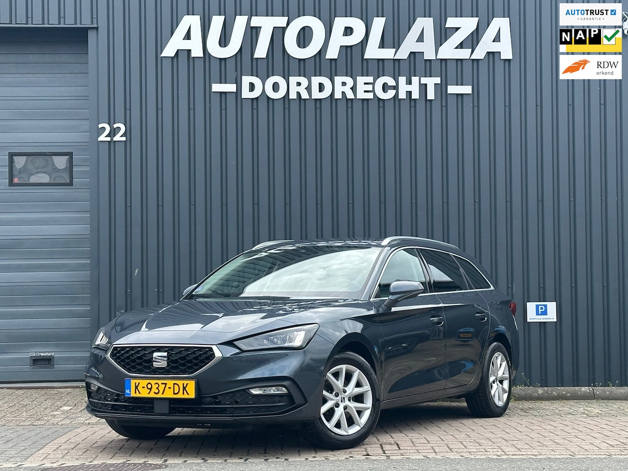 SEAT Leon Sportstourer - 1.5 TSI Style Launch Edition |TREKHAAK| ACC|CAMERA| - AutoWereld.nl