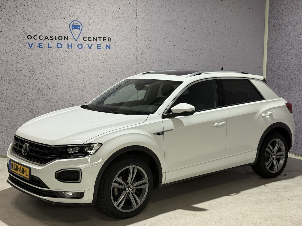 Volkswagen T-Roc - 1.5 TSI Sport Business R // SCHUIFDAK // CAMERA - AutoWereld.nl