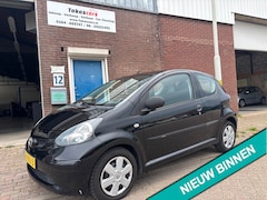 Toyota Aygo - 1.0-12V Access AIRCO&APK&NAP