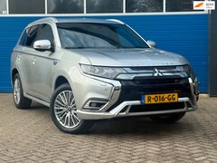 Mitsubishi Outlander - 2.4 PHEV Intense+|Leder|schuifdak|Navi