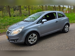 Opel Corsa - 1.2-16V Edition - APK T/M 08-05-2027 - Airco