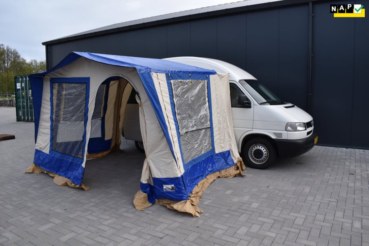 Volkswagen Transporter - Camper 2,5 TDI Prachtige staat! - AutoWereld.nl