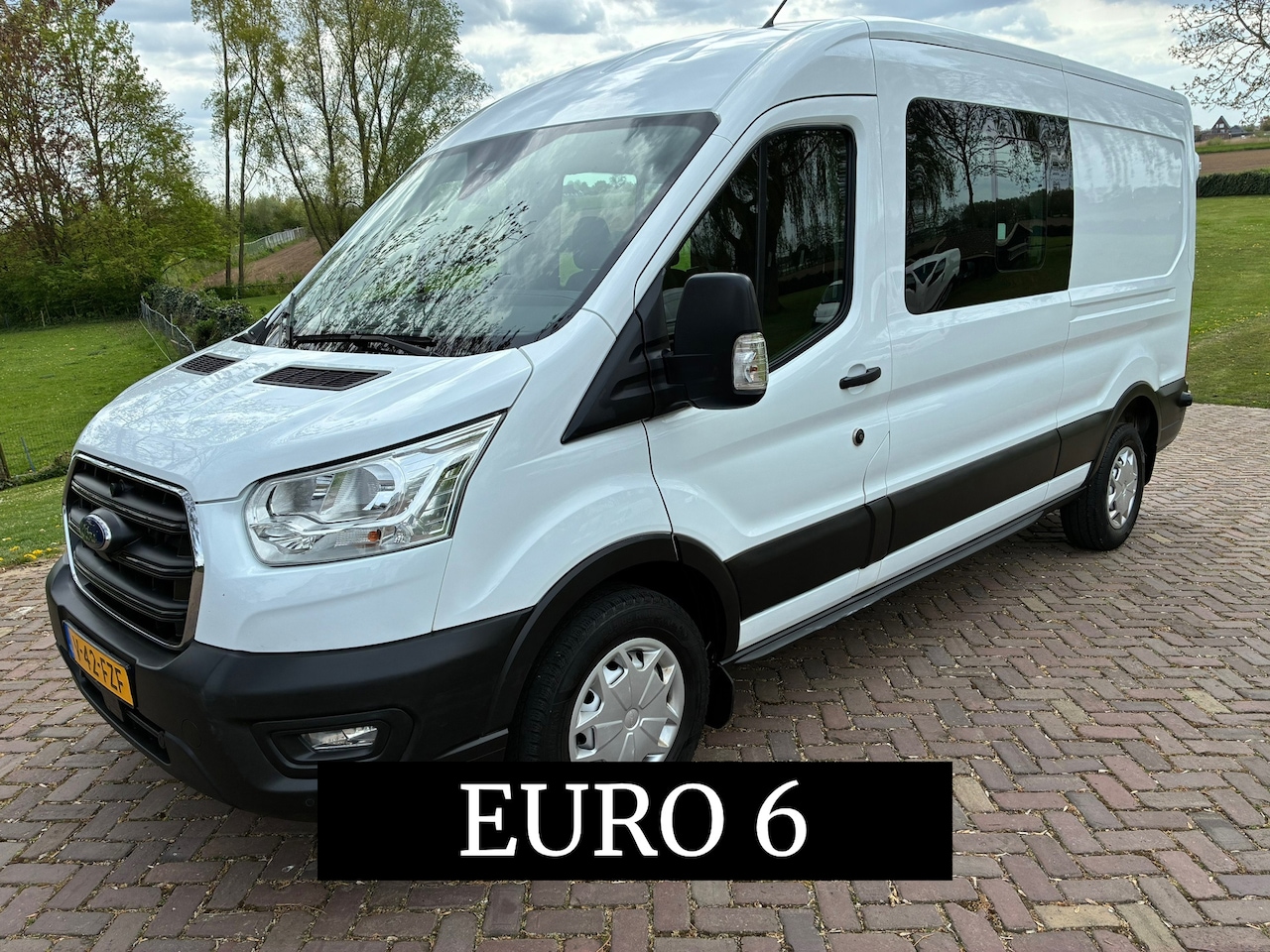 Ford Transit - 350 2.0 TDCI 130pk EURO 6 L3H2 Dubbele Cabine Trend - AutoWereld.nl