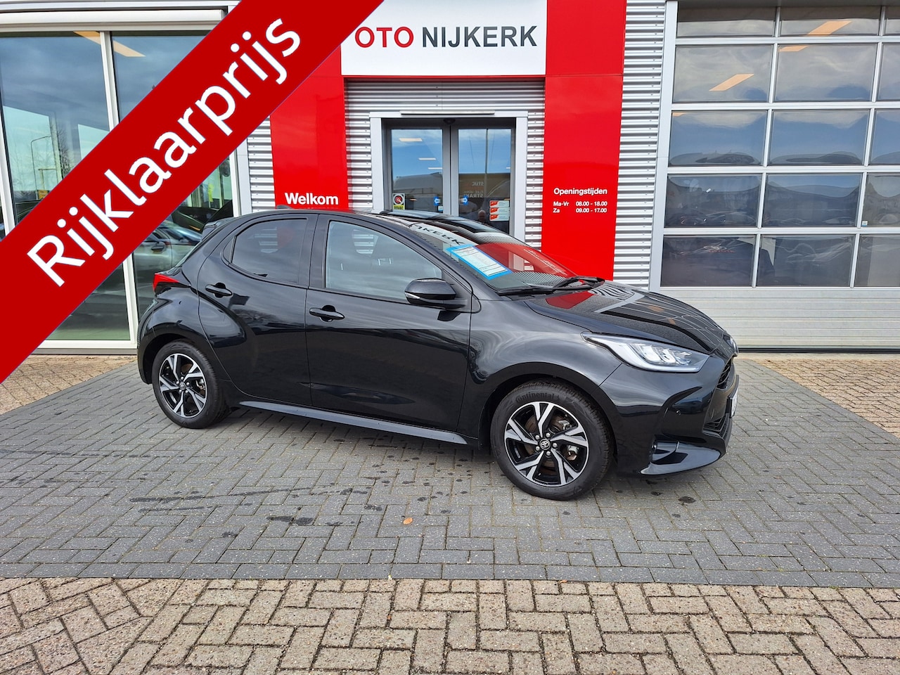 Toyota Yaris - 1.5 Hybrid 115 Dynamic Limited met Comfort Pack - AutoWereld.nl