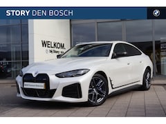 BMW i4 - M50 High Executive / Sportstoelen / Comfort Access / Laserlight / Ambiance verlichting / P