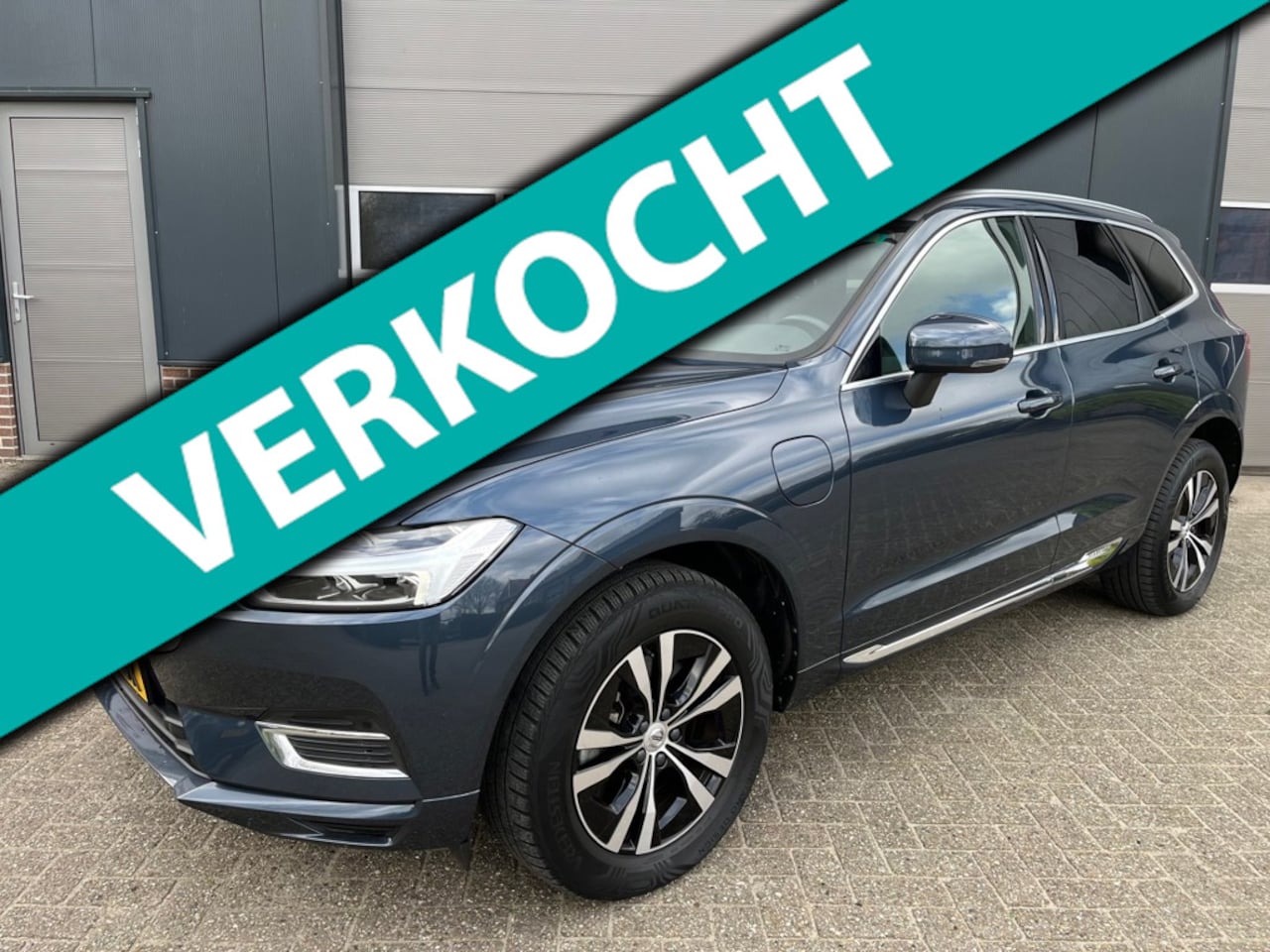 Volvo XC60 - 2.0 Recharge T6 AWD Business Pro-Panorama-Carplay-NAP! - AutoWereld.nl