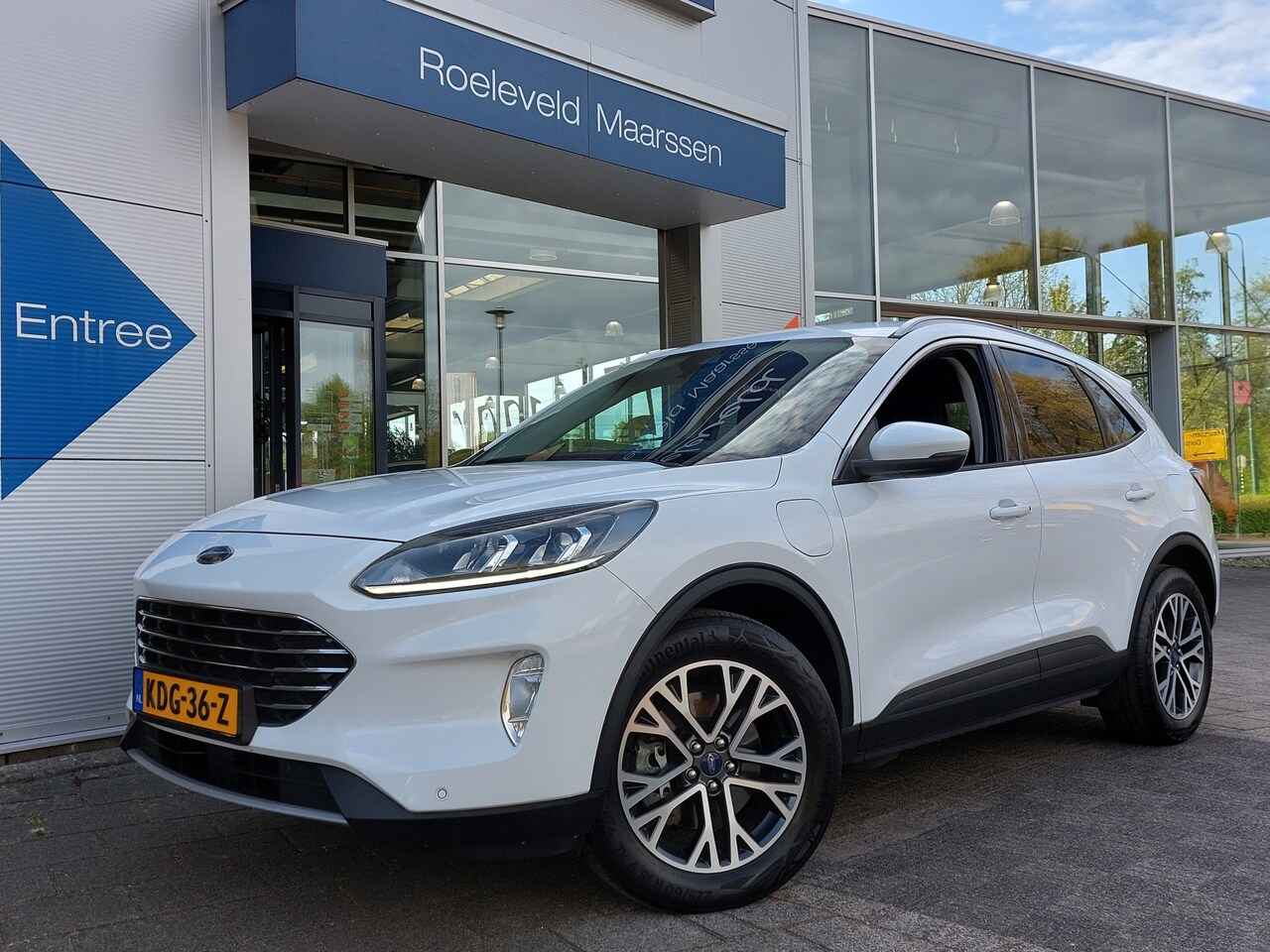 Ford Kuga - 2.5 PHEV Titanium | Navi | Apple Carplay+Android Auto | Clima | Cruise | Pdc V+A+Camera | - AutoWereld.nl