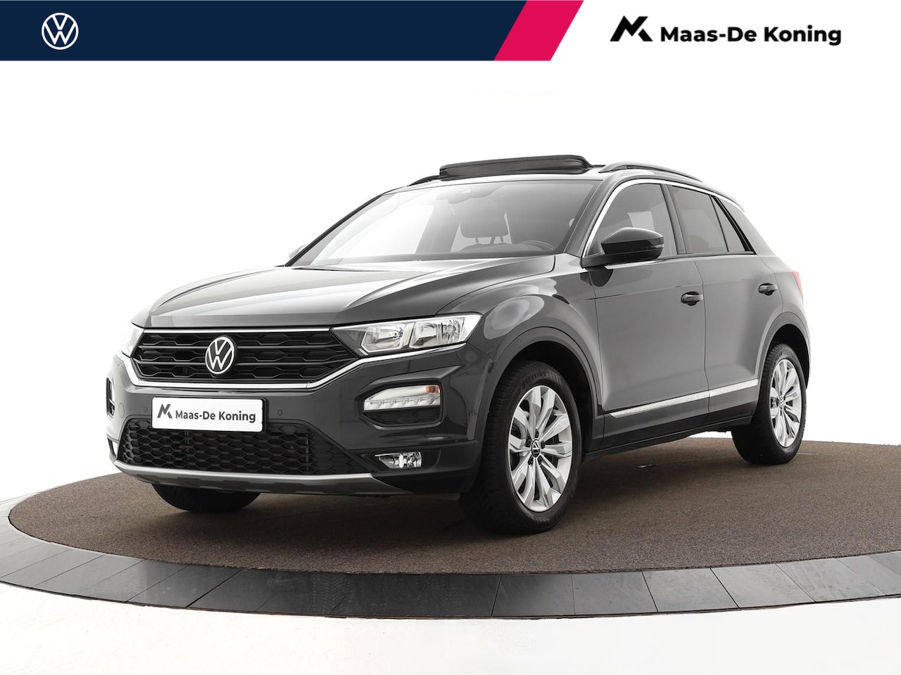 Volkswagen T-Roc - 1.5 TSI 150pk Sport DSG · Panoramadak · Afneembare Trekhaak · Stoelverwarming · Navigatie - AutoWereld.nl