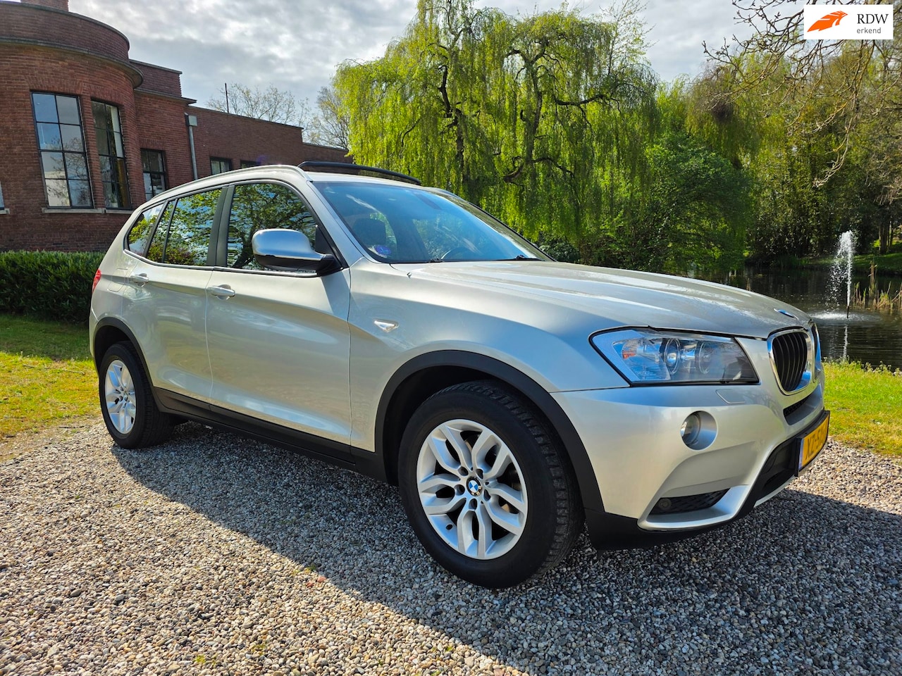 BMW X3 - XDrive20i XENON/automaat/PANORAMA - AutoWereld.nl