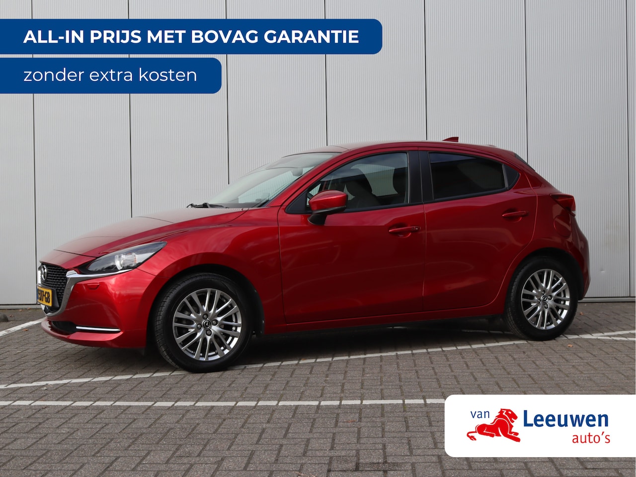 Mazda 2 - 1.5 Skyactiv-G Luxury | Head-up | Camera | Trekhaak | Keyless | Org. NL - AutoWereld.nl
