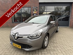 Renault Clio - 0.9 TCe Limited PDC, all seasons
