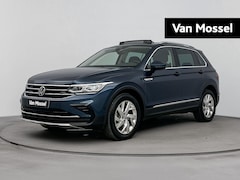 Volkswagen Tiguan - 1.4 TSI eHybrid Elegance 245PK | Schuif-/Kanteldak | Virtual Cockpit | Navigatie | Achteru