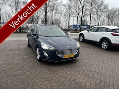 Ford Focus Wagon - 1.0 EcoBoost Titanium Business TREKHAAK CLIMA NAVI KEYLESS