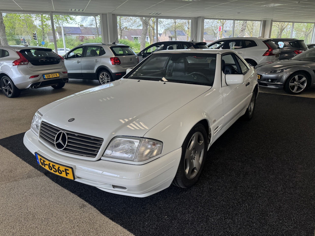 Mercedes-Benz SL-klasse Cabrio - 320 incl hardtop met weinig kilometers - AutoWereld.nl