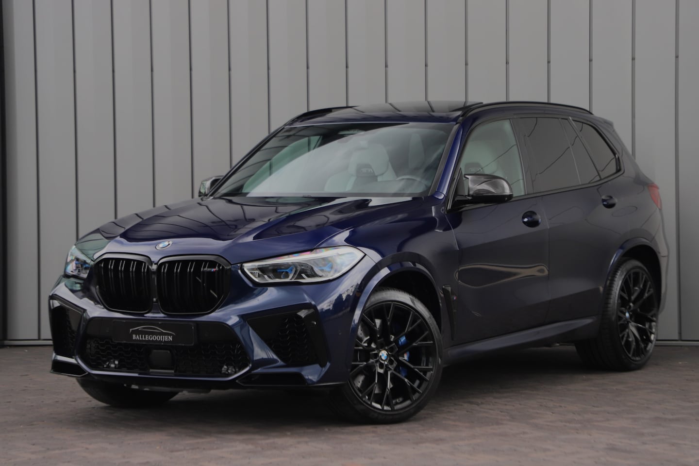 BMW X5 - M Competition | 625PK | Head-up | Massage | Carbon | Bowers&Wilkins | Schaalstoelen | Keyl - AutoWereld.nl