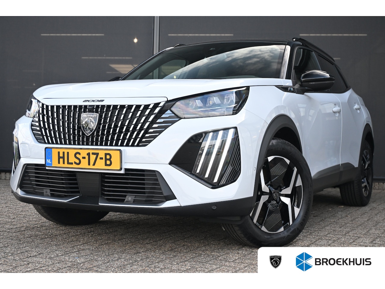 Peugeot e-2008 - EV GT Avantage 54 kWh 8 Jaar Garantie! 97,1%SOH! | Vision, Navigation & Drive Assist plus - AutoWereld.nl