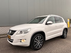 Volkswagen Tiguan - 2.0 TSI Track&Field 4Motion