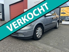 Opel Astra - 1.6 Pearl Automaat Incl. Nieuwe APK