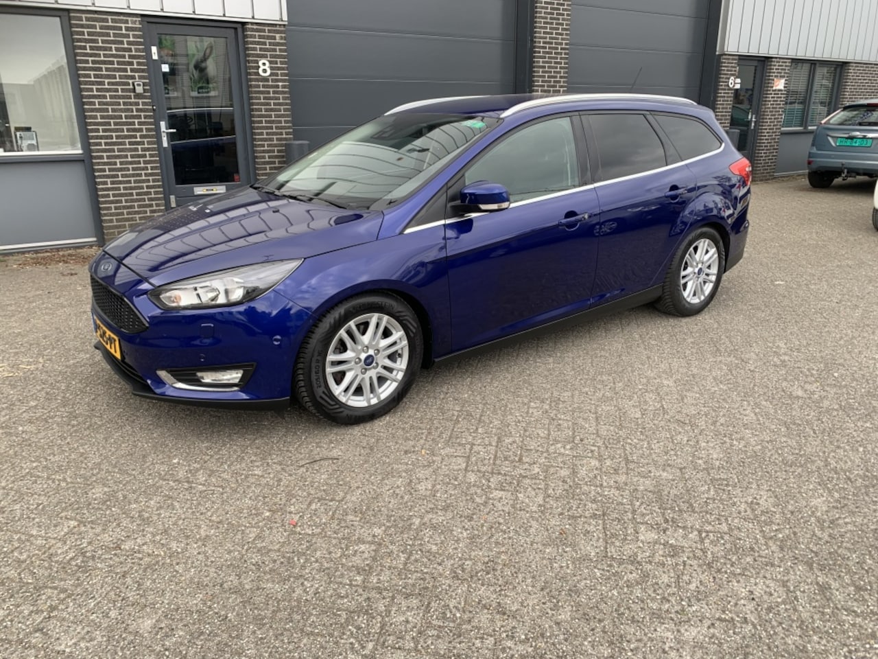 Ford Focus Wagon - 1.5 Titanium Edition 1.5 Titanium Edition - AutoWereld.nl