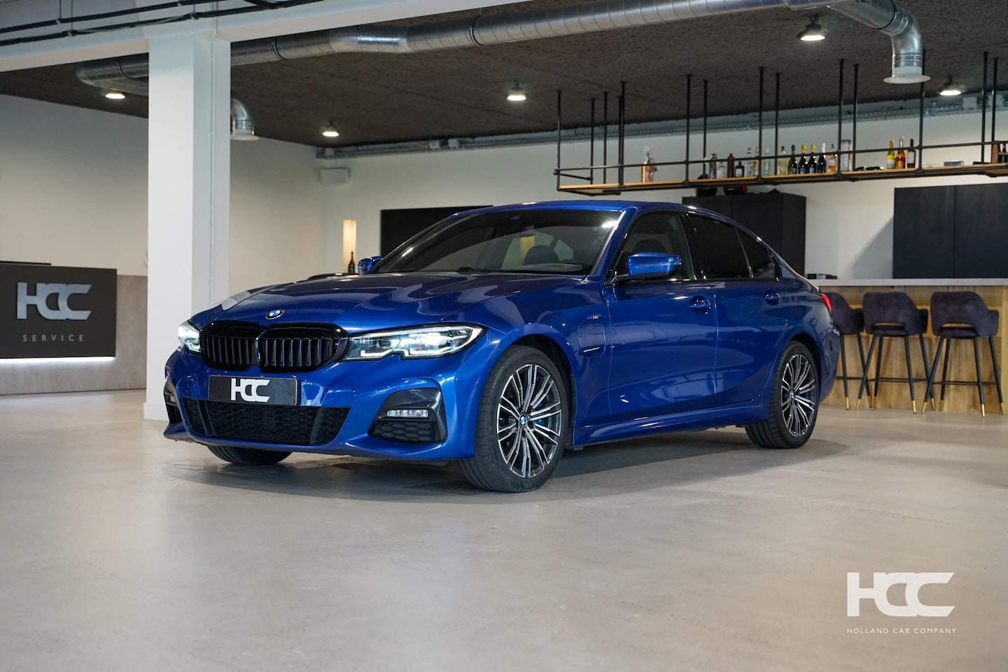 BMW 3-serie - 330 e M Sport | NL Auto | Leder | Camera - AutoWereld.nl