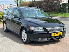 Volvo V50 - 2.4 Exclusive *Airco| APK 03-2027