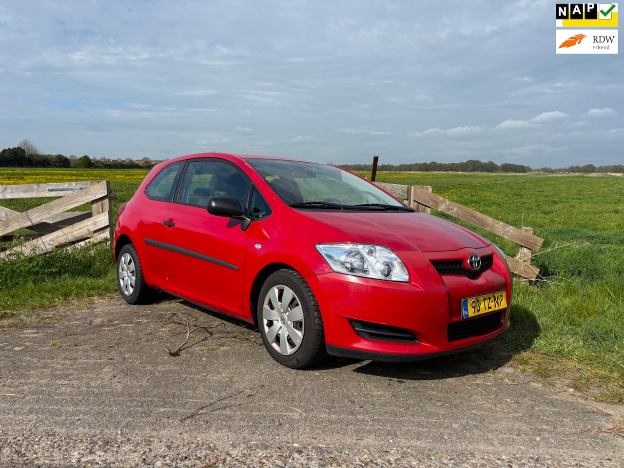 Toyota Auris - 1.4-16V Terra 1.4-16V Terra - AutoWereld.nl