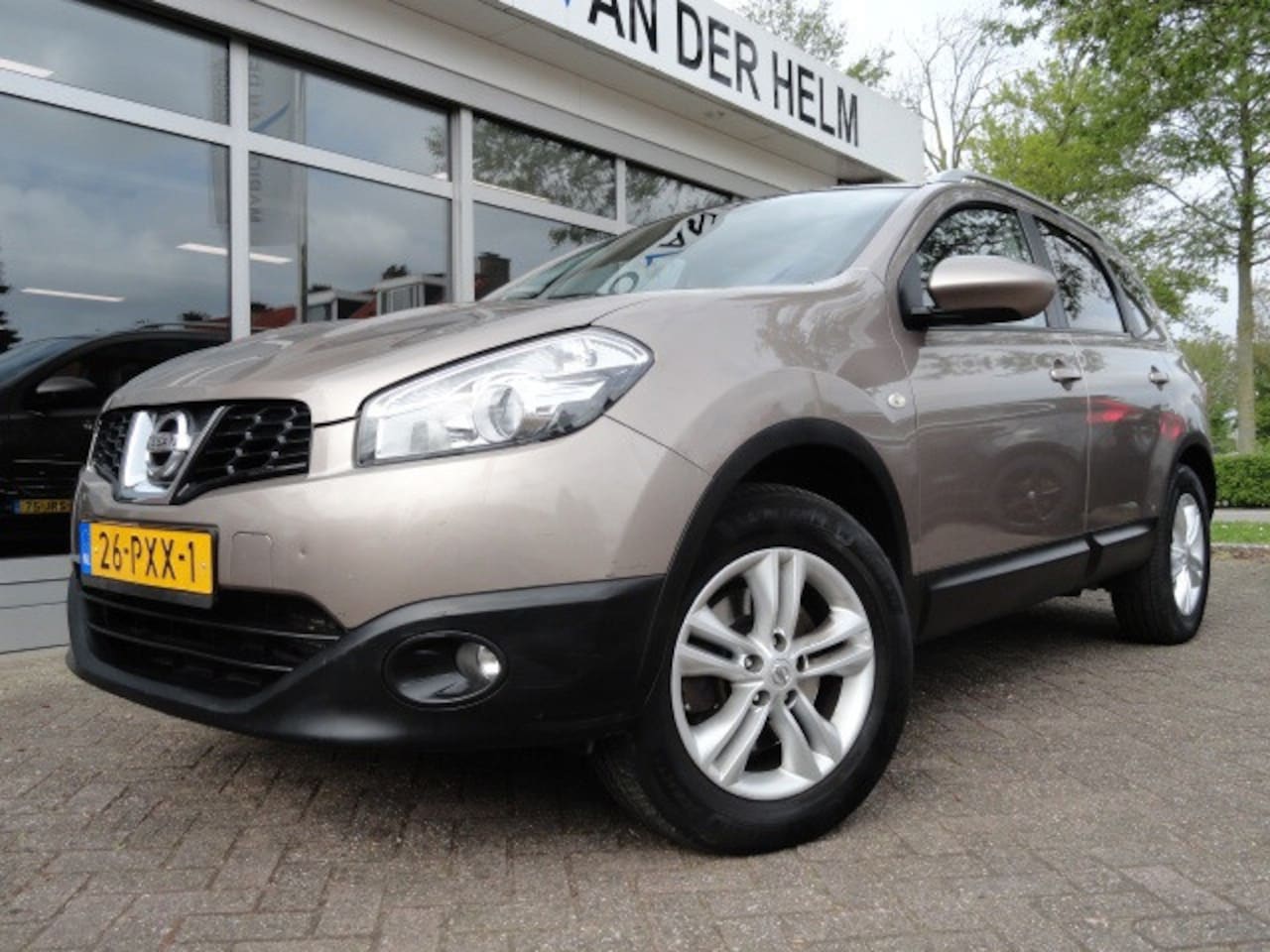 Nissan Qashqai+2 - 2.0 Optima 4WD CarPlay /Airco/ 7p/pano - AutoWereld.nl