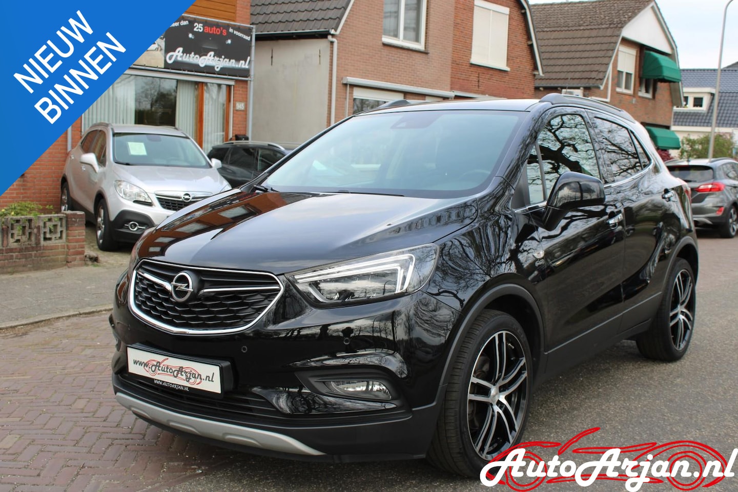 Opel Mokka X - 1.4 Turbo Innovation Blackline, LED koplampen, Leer! - AutoWereld.nl