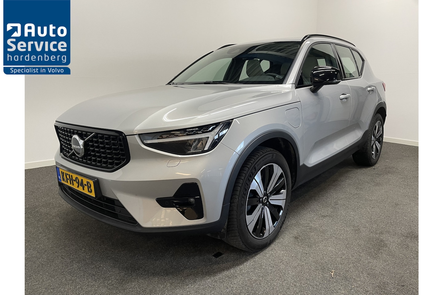 Volvo XC40 - 1.5 T5 262pk Recharge Inscription Leer/ Sunroof/ Stoelverw - AutoWereld.nl
