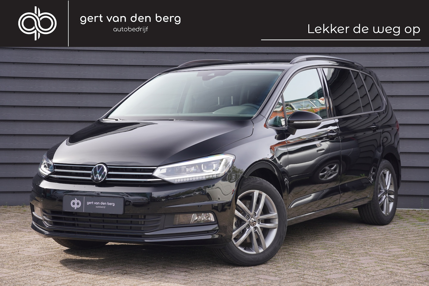 Volkswagen Touran - 1.5 TSI Comfortline - VIRT. COCKPIT - 7 PERSOONS - CARPLAY - KEYLESS - FULL LED - - AutoWereld.nl