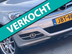 Mercedes-Benz B-klasse - 180 Business Class Automaat - Iridium Silber - Nav/Cruise/Stoelverwarming