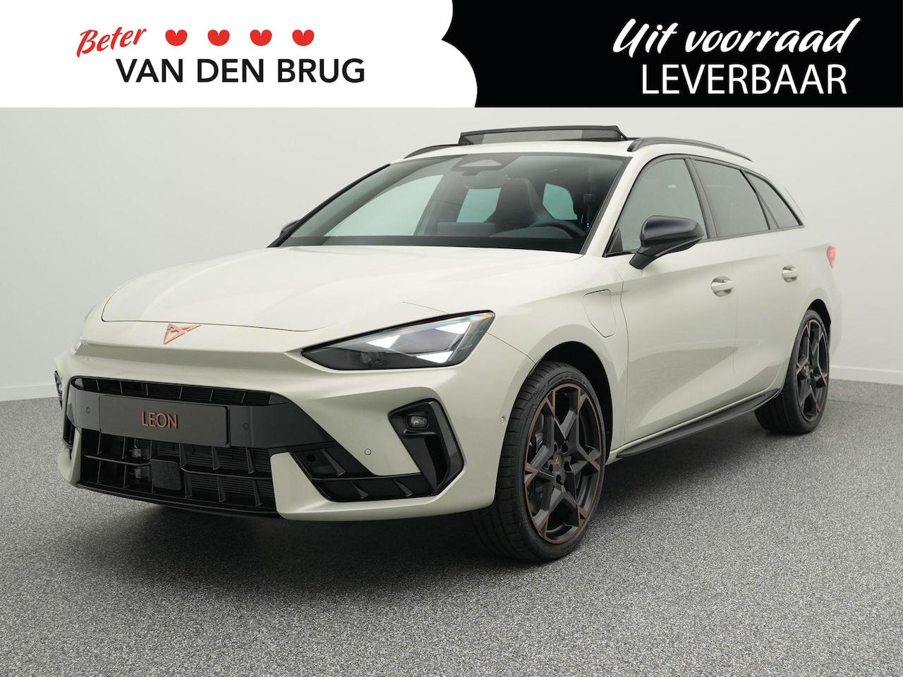 CUPRA Leon Sportstourer - 1.5 TSI e-Hybrid VZ 272PK | Panoramadak | SennHeiser Audio | Matrix LED | Dodehoeksensoren - AutoWereld.nl