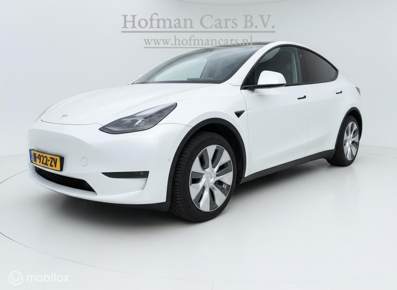 Tesla Model Y - RWD 2022 | SOH 91,7%| LFP Accu | Trekhaak | AMD Ryzen | Michelin All-season | 19” Velgen | - AutoWereld.nl