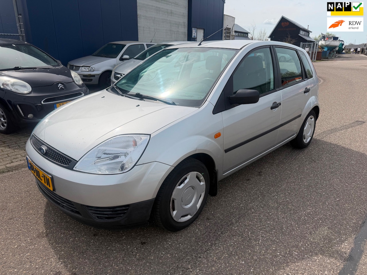 Ford Fiesta - 1.25-16V Centennial / Inruilkoopje - AutoWereld.nl