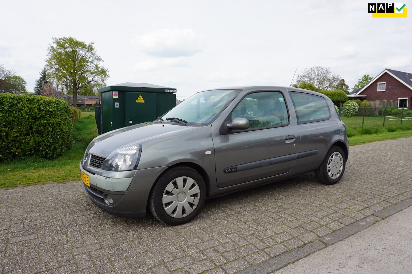 Renault Clio - 1.4-16V Privilège AIRCO - AutoWereld.nl