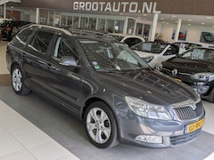 Skoda Octavia Combi - 1.2 TSI Elegance Business Line Airco, Cruise Control, Trekhaak, Stuurbekrachtiging