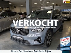Volvo XC40 - 2.0 B4 AWD Ultimate Dark|Panodak|Adaptive-Cruise|Memory|Aut.Trekhaak|BLIS|Stoel/Stuurverwa