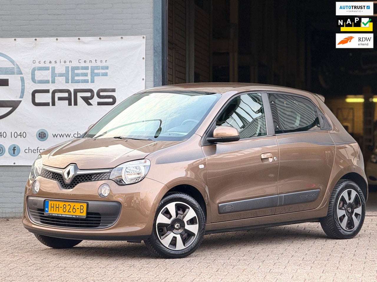 Renault Twingo - 1.0 SCe|NAP|AIRCO|CRUISE|1EIGENAAR|DEALER ONH! - AutoWereld.nl