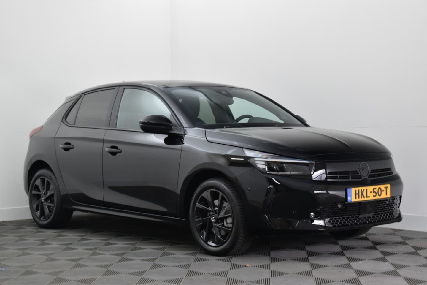 Opel Corsa - 1.2 Turbo 100PK GS-Line Panodak - AutoWereld.nl