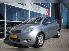 Toyota Yaris - 1.3 VVTi Luna MMT Automaat