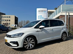 Volkswagen Touran - 1.4 TSI Highline Edition R 7 persoons R-line LED Camera Trekhaak