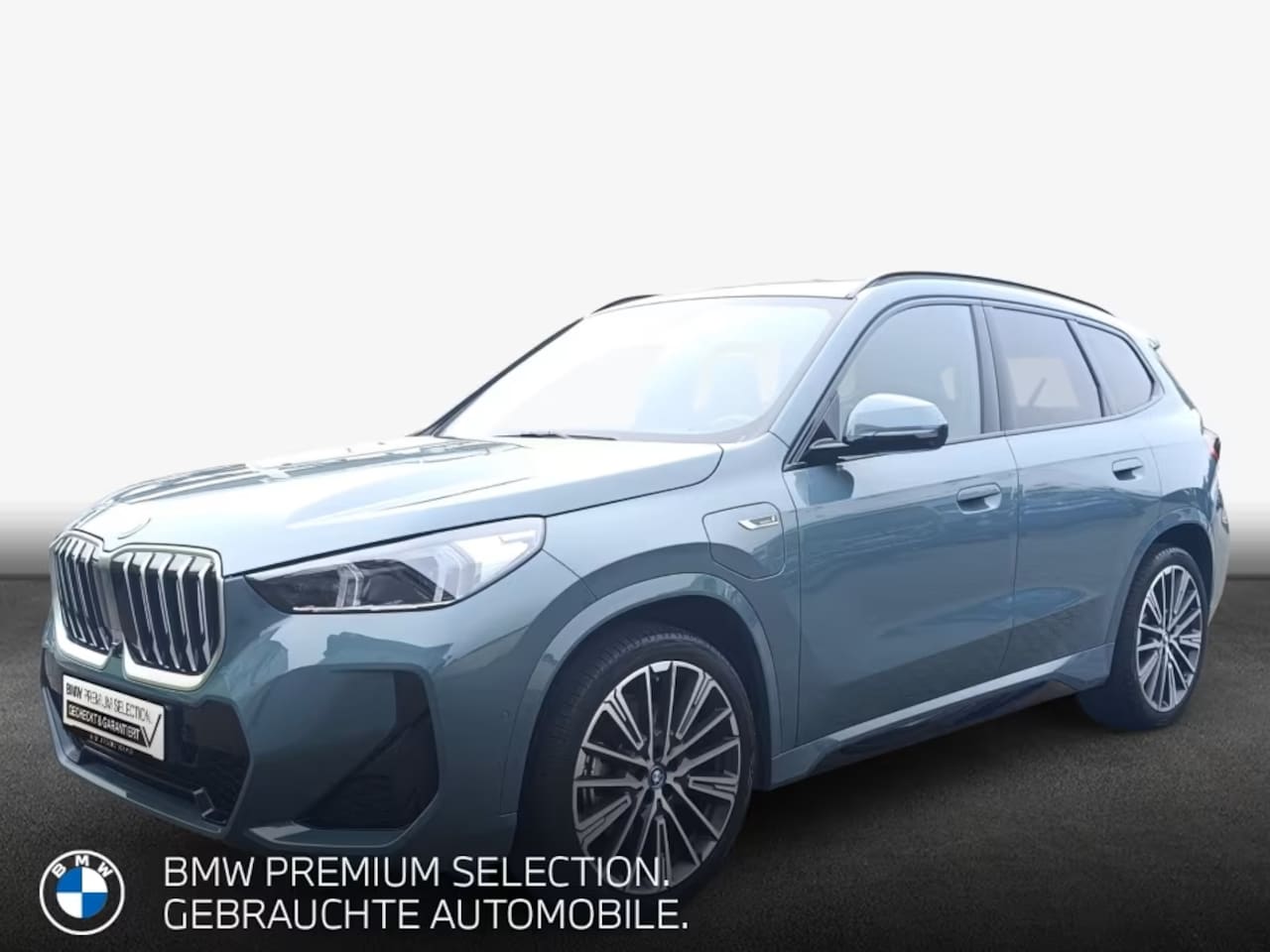 BMW X1 - xDrive30e M-SPORT ** LED, LEDER, DR. ASS+, MEMORY, TREKH, 20-inch LMV, H&K SOUND ** 1e EIG - AutoWereld.nl