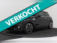 MINI Cooper S - 2.0 | Org NL | Panoramadak | Head-Up | Dealer Ond. | Stoelverwarming | Climate Control | H
