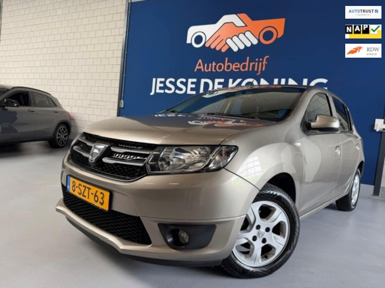 Dacia Sandero - 0.9 TCe Lauréate / bj.2014 / NAP met 122975 km./APK tot 01/2027 / airco / sportvelgen / tr - AutoWereld.nl