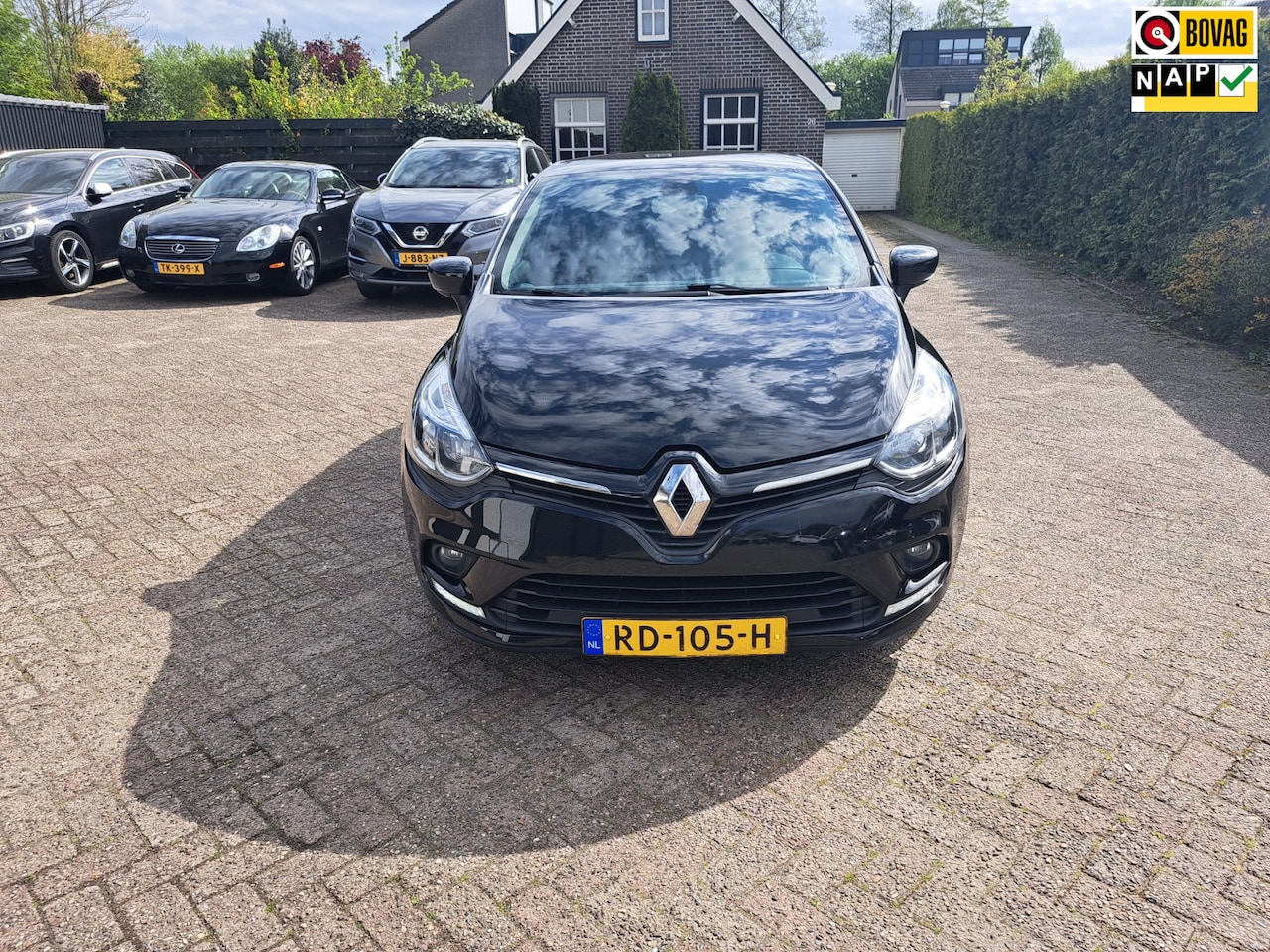 Renault Clio Estate - 0.9 TCe Limited 0.9 TCe Limited - AutoWereld.nl